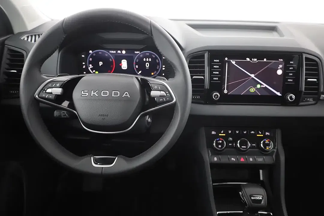 Skoda Karoq - Thumbnail 9