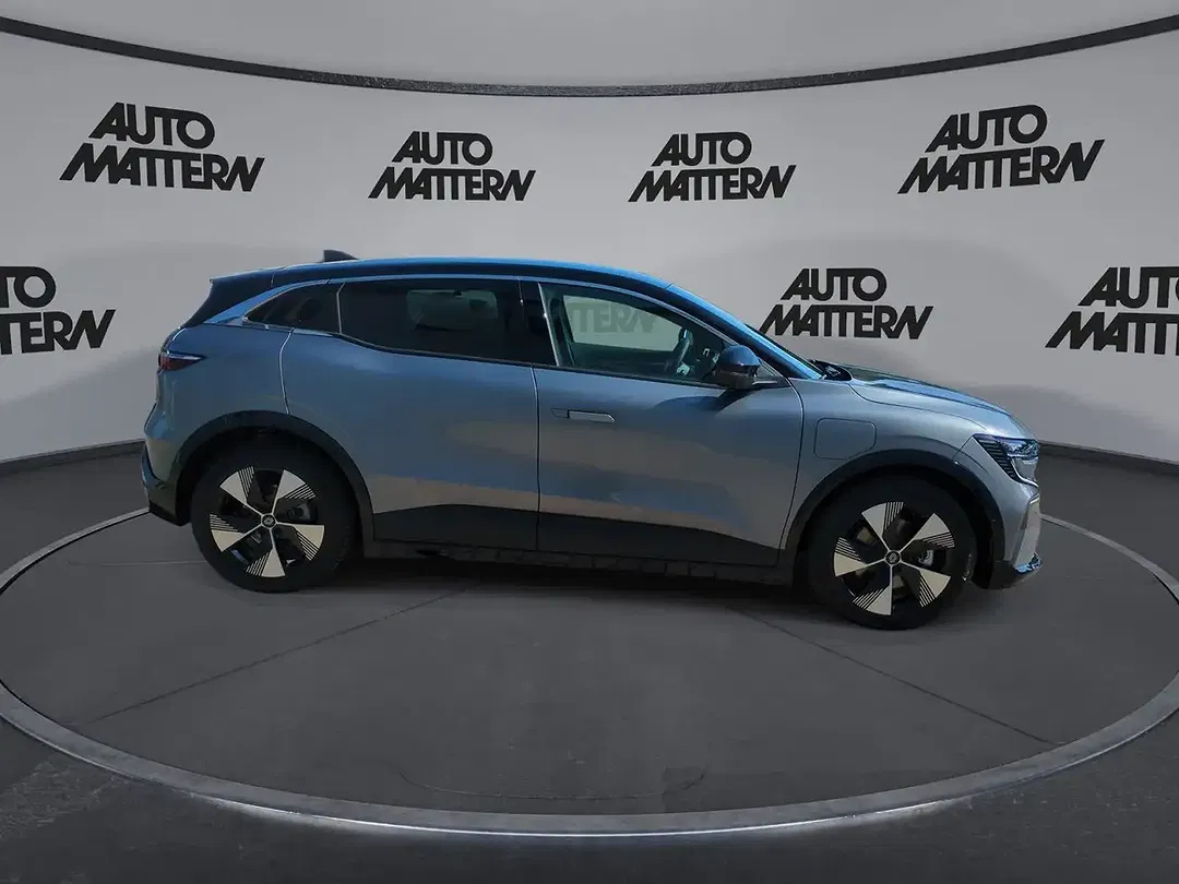 Renault Megane E-Tech - Thumbnail 9