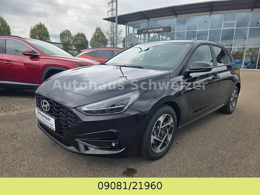 Hyundai i30 - Thumbnail 1
