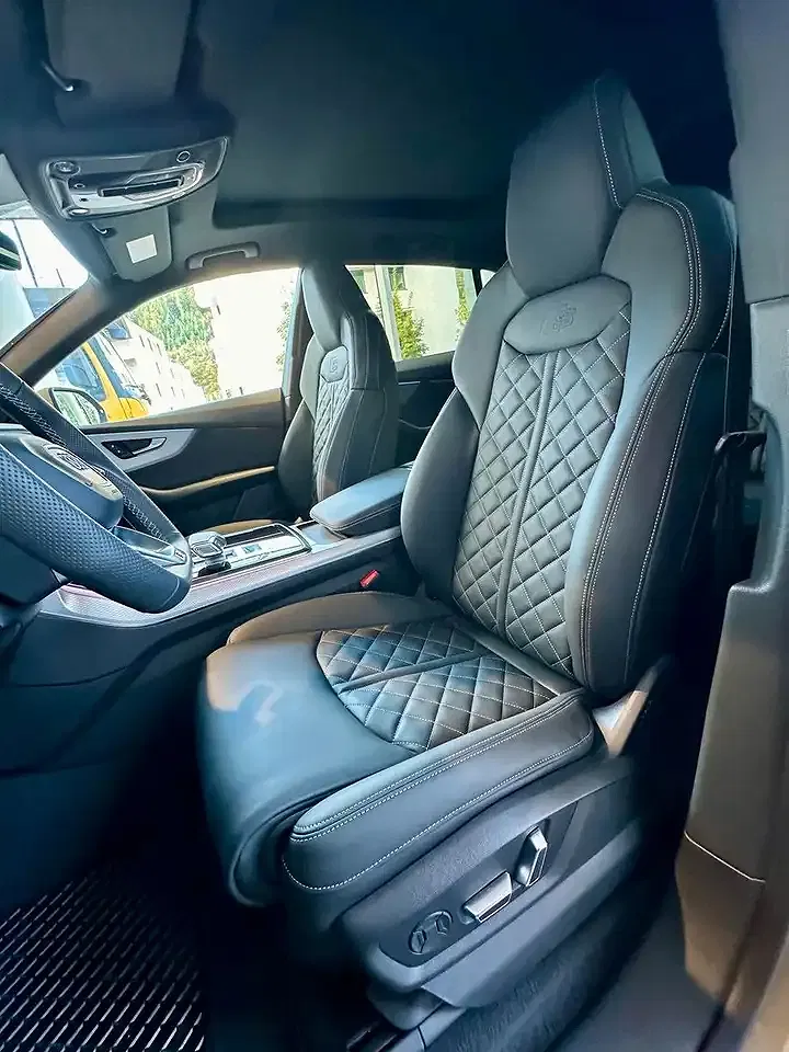 Audi Q8 - Thumbnail 13