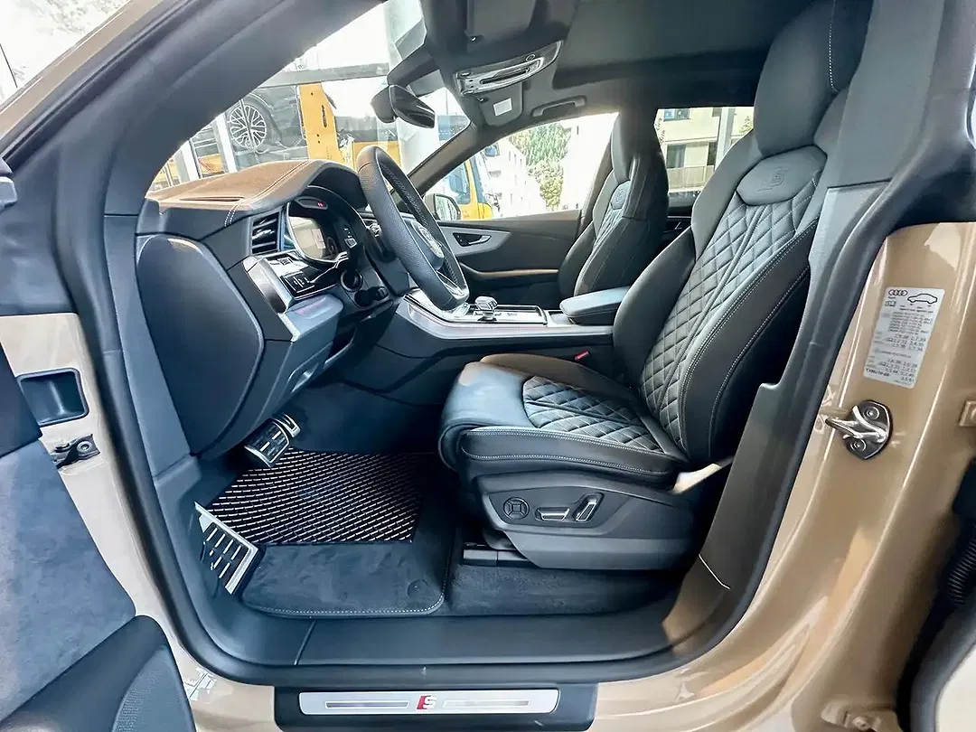 Audi Q8 - Thumbnail 14