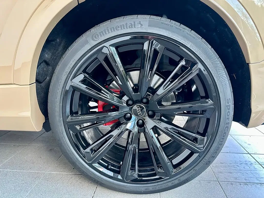 Audi Q8 - Thumbnail 7