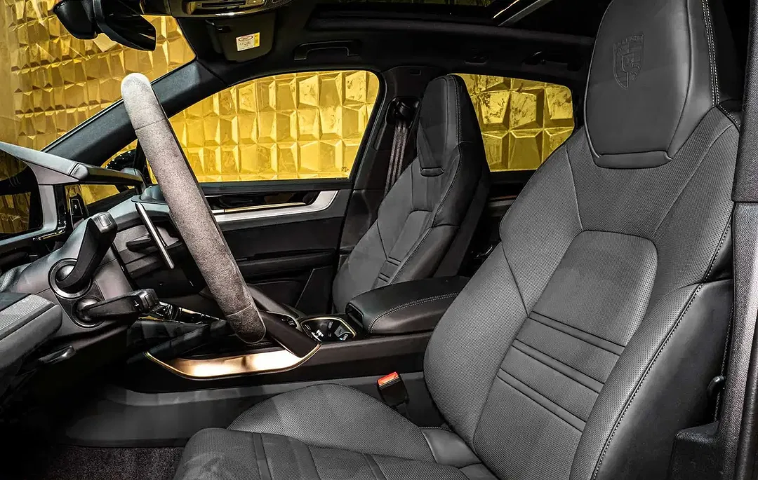 Porsche Cayenne - Thumbnail 9