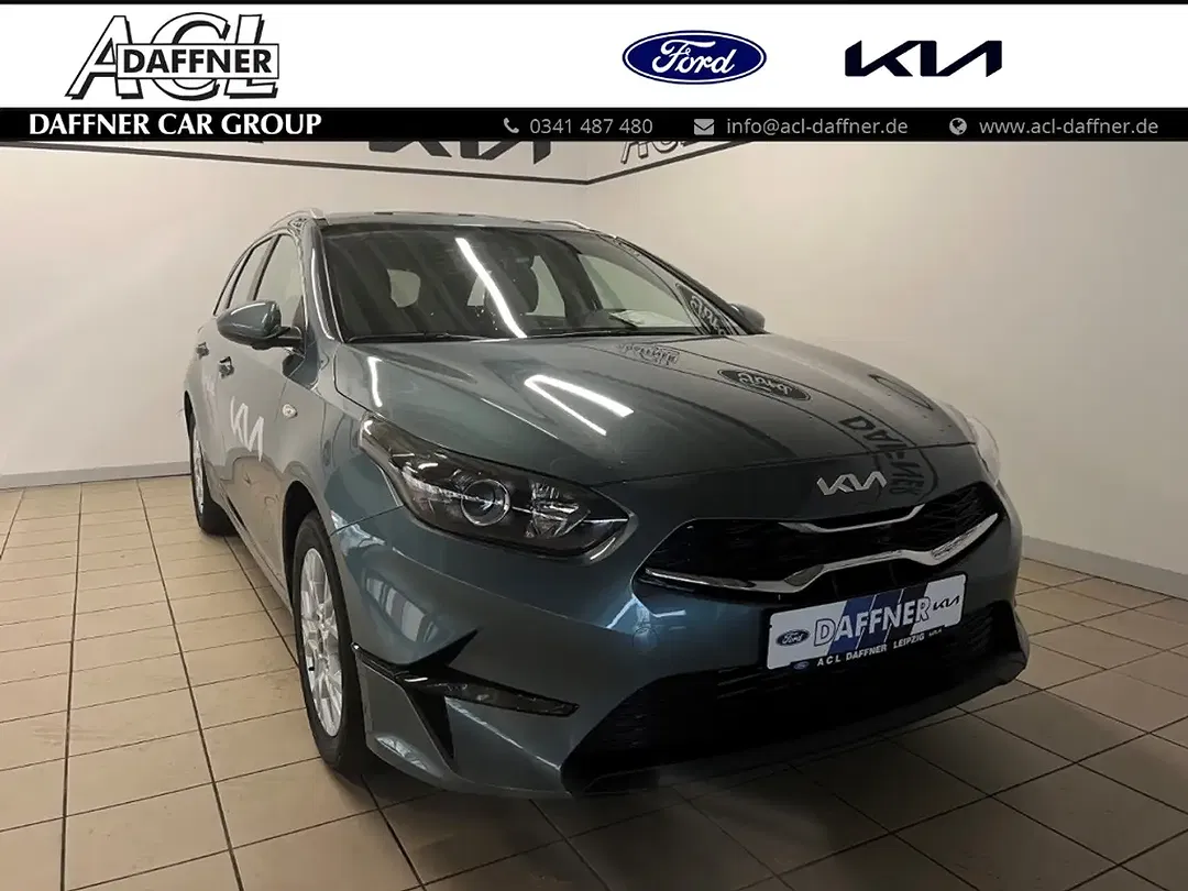 Kia Ceed SW / cee'd SW - Thumbnail 1