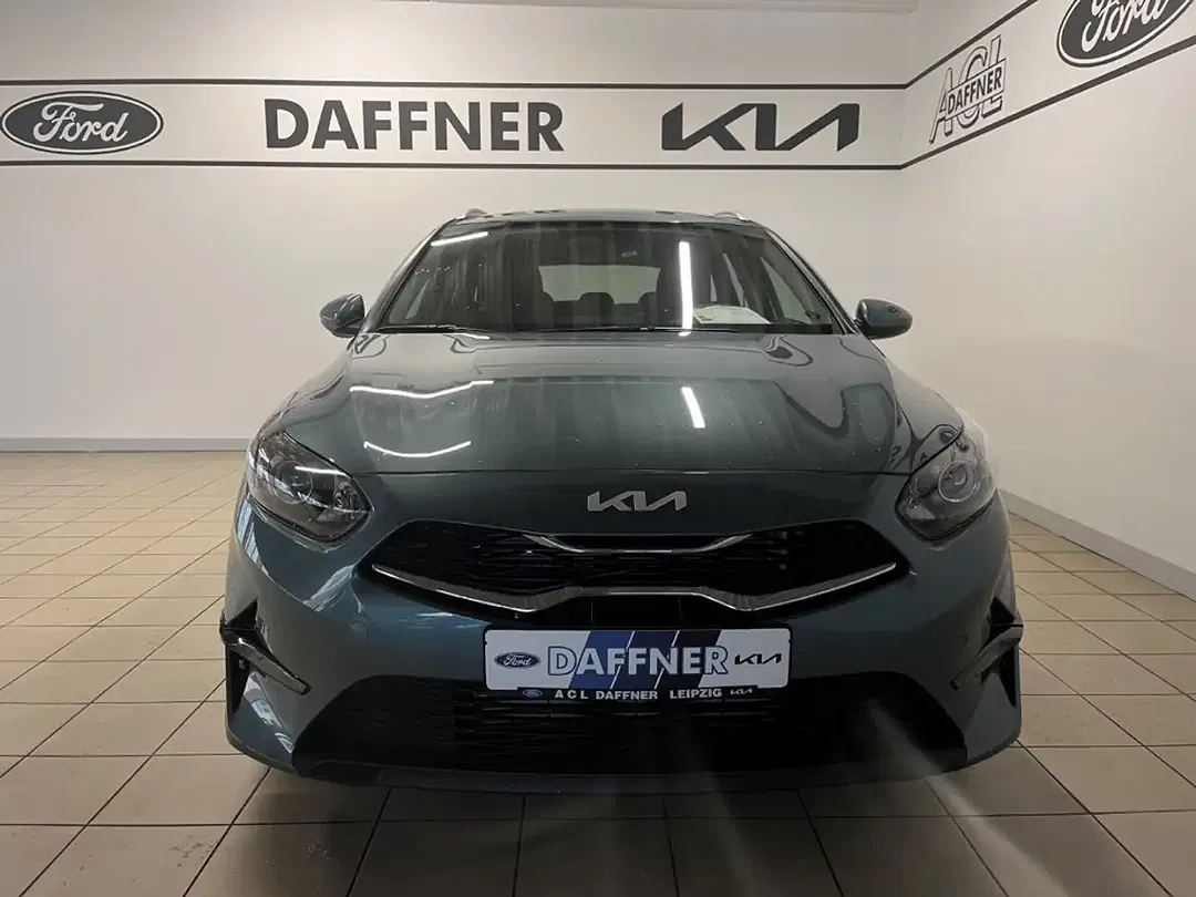 Kia Ceed SW / cee'd SW - Thumbnail 3