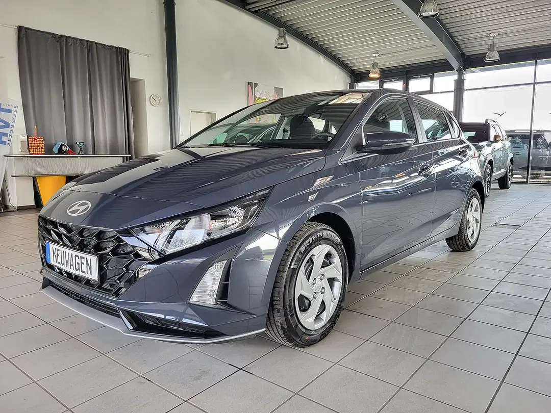 Hyundai i20 - Thumbnail 1