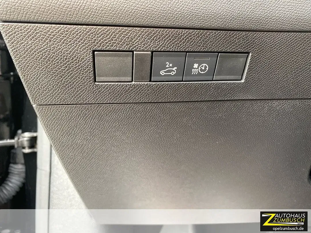 Opel Astra - Thumbnail 13