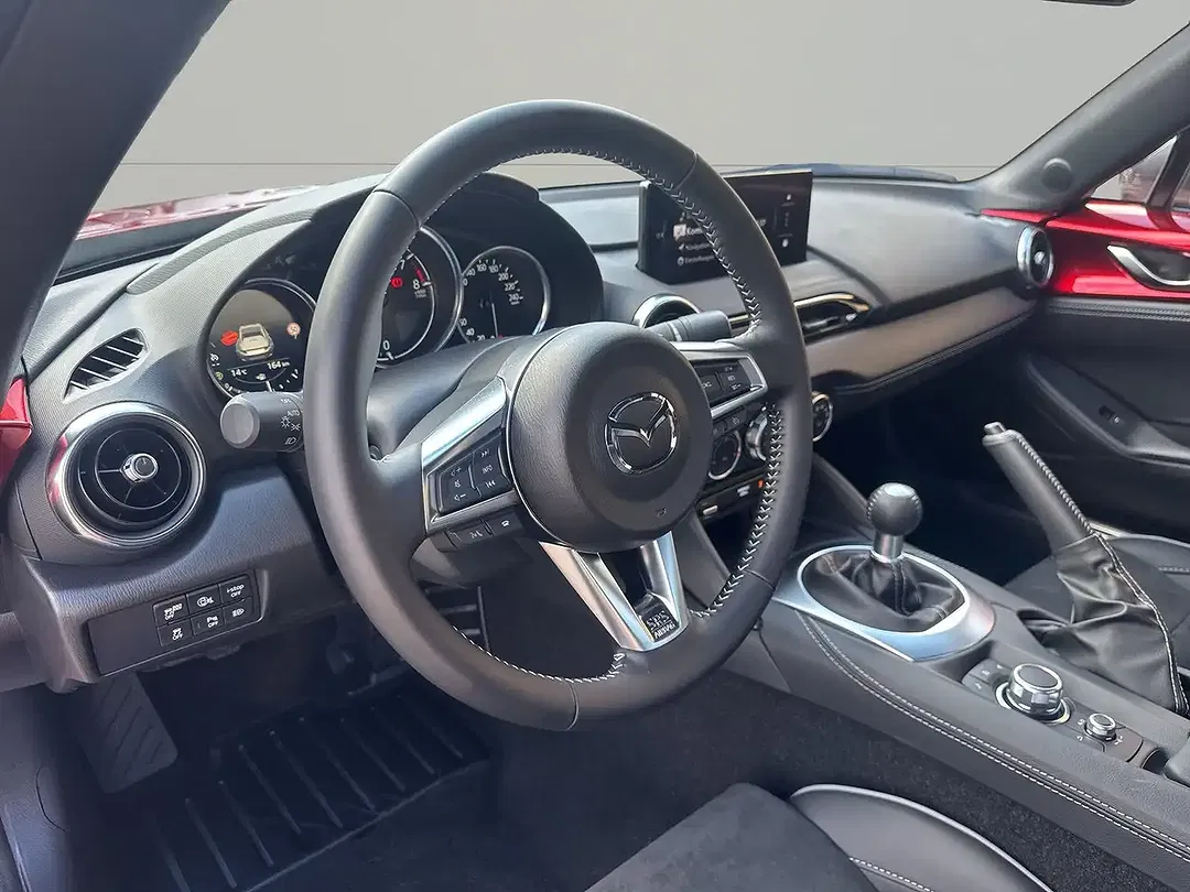 Mazda MX-5 - Thumbnail 9