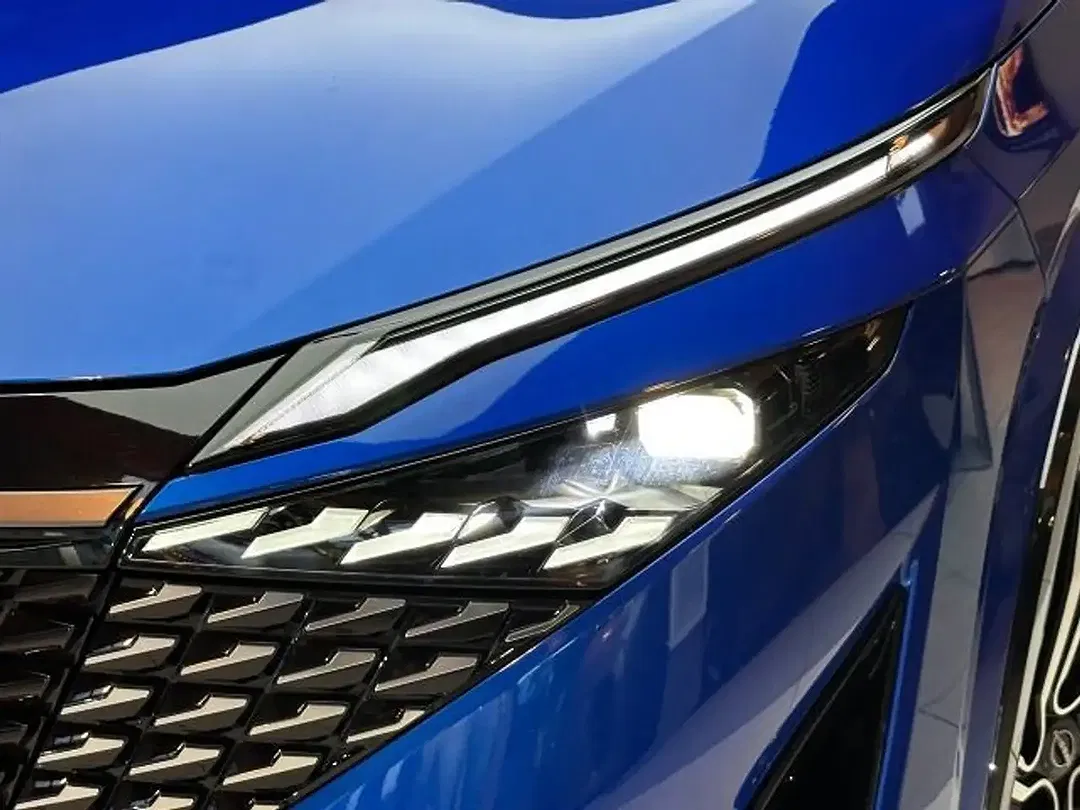 Nissan Qashqai - Thumbnail 4