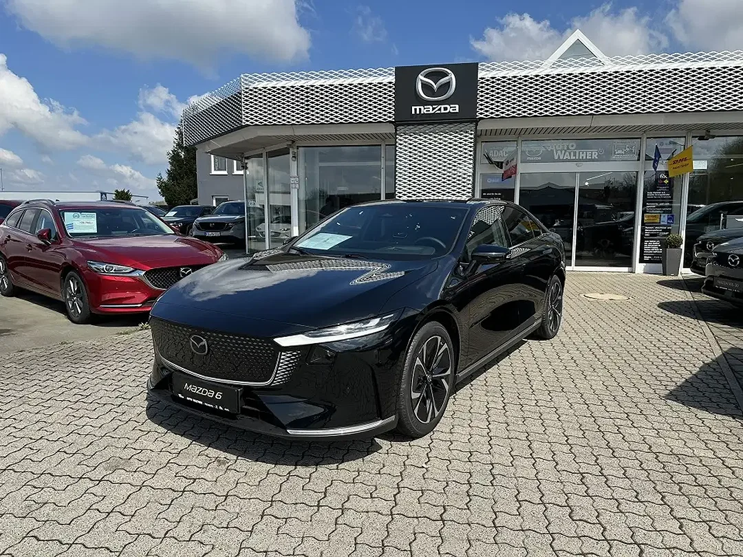Mazda 6e - Afbeelding 1