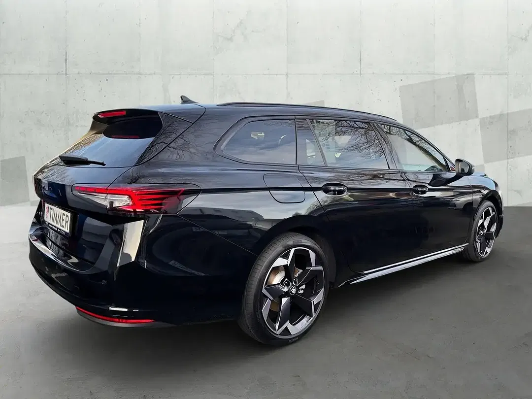 Skoda Superb - Thumbnail 2