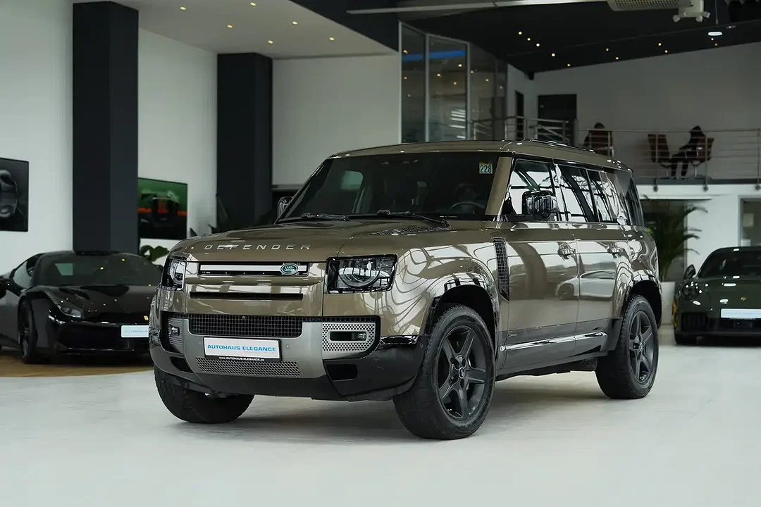 Land Rover Defender - Afbeelding 1