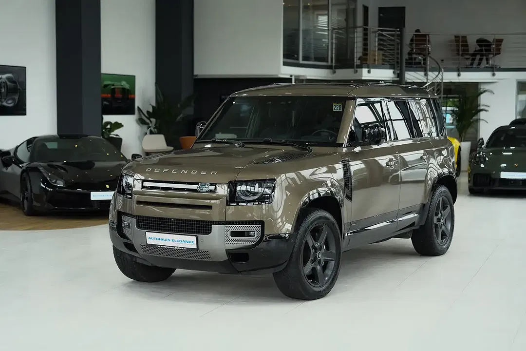 Land Rover Defender - Thumbnail 7