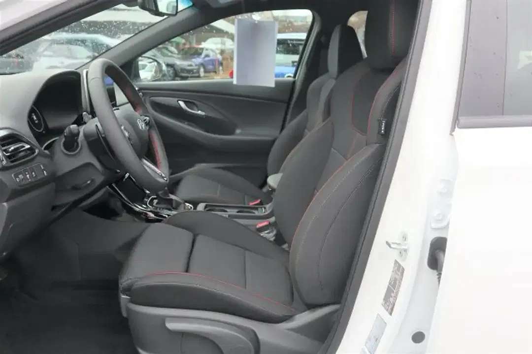 Hyundai i30 - Thumbnail 6