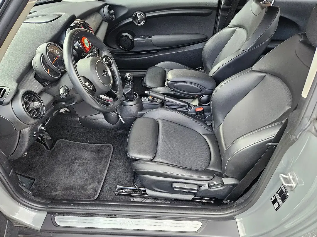 MINI Cooper - Thumbnail 10