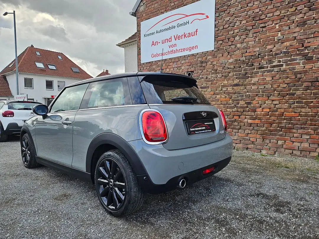 MINI Cooper - Thumbnail 4