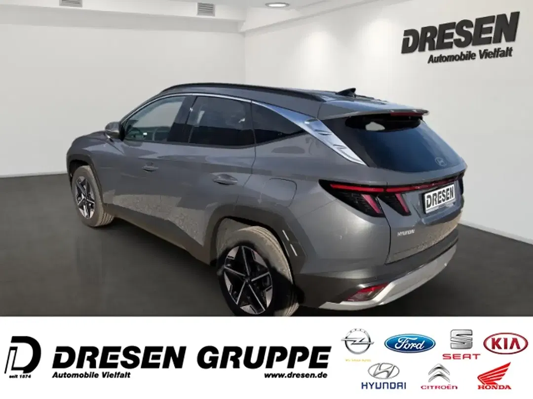 Hyundai TUCSON - Thumbnail 3
