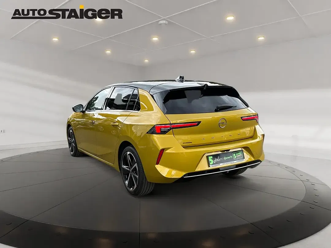 Opel Astra - Thumbnail 8