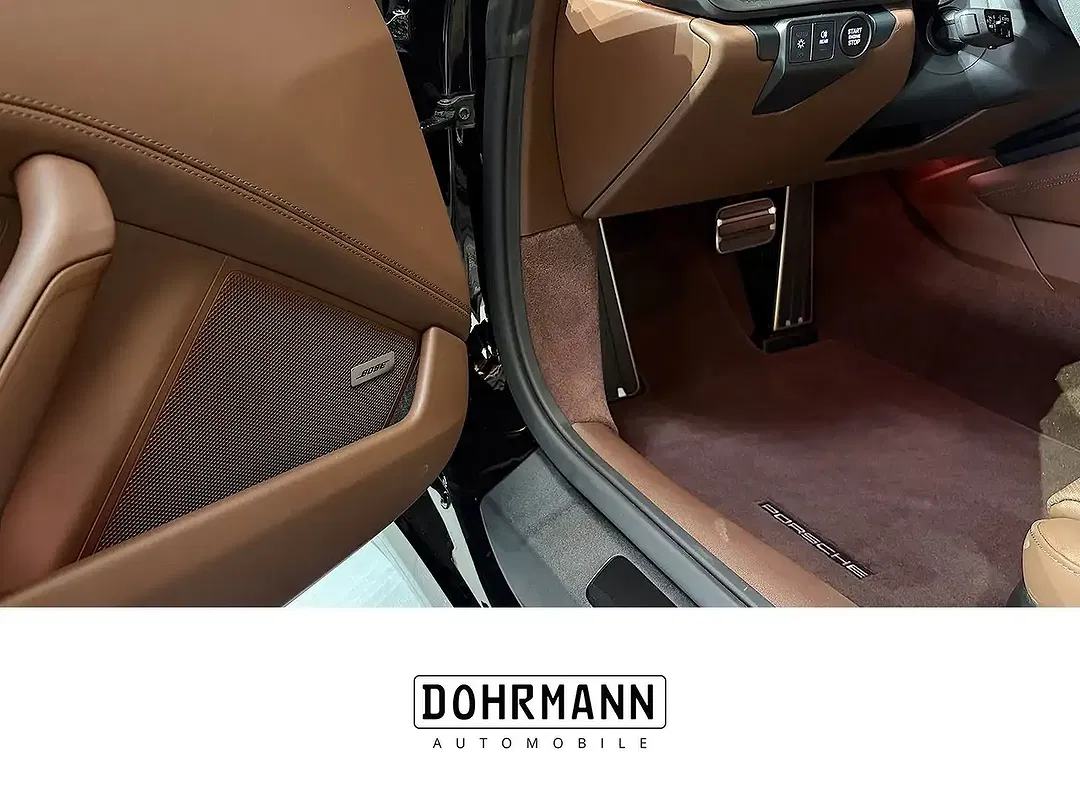 Porsche 992 - Thumbnail 15