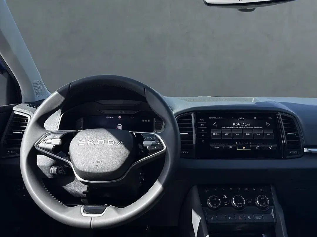 Skoda Karoq - Thumbnail 5