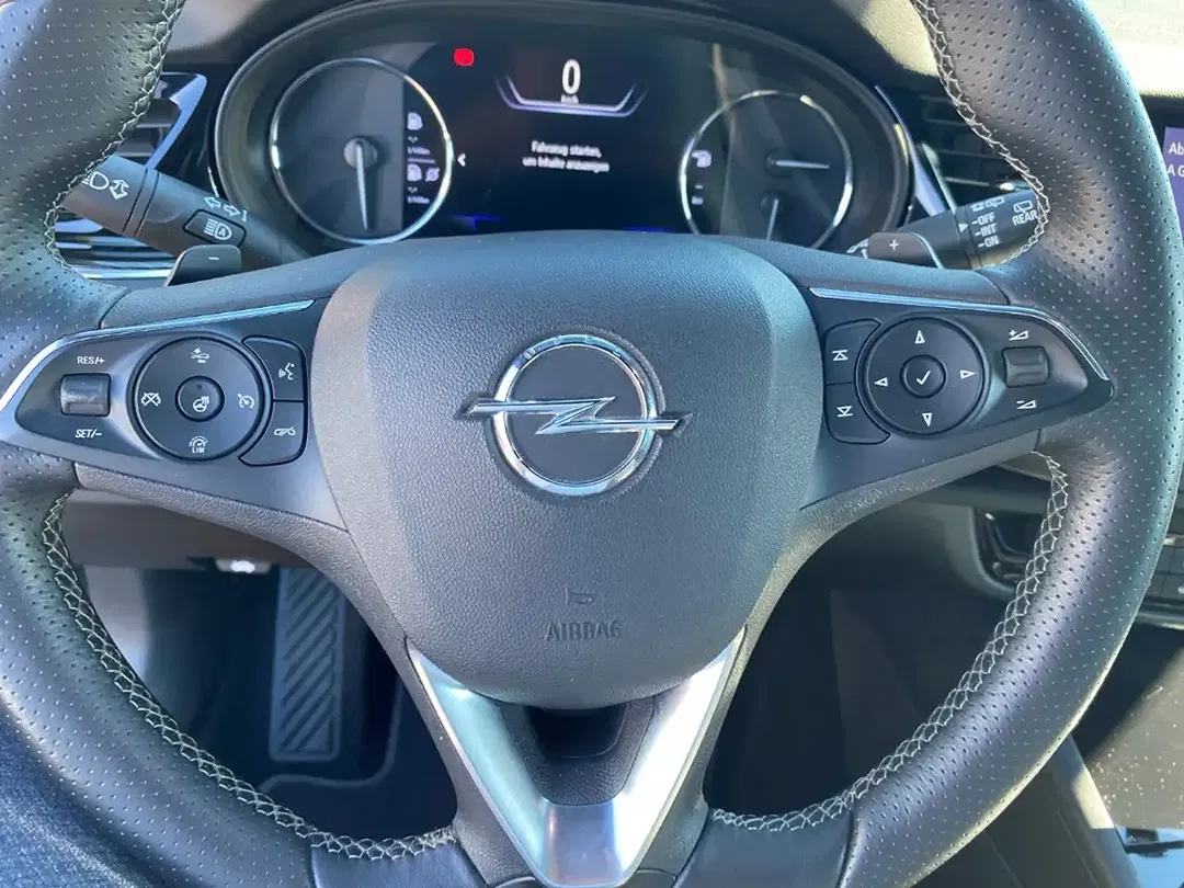 Opel Insignia - Thumbnail 11