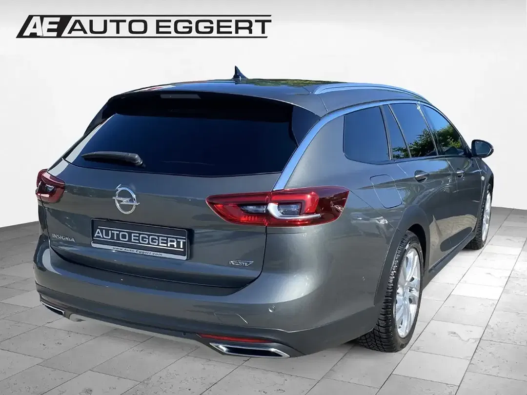 Opel Insignia - Thumbnail 3