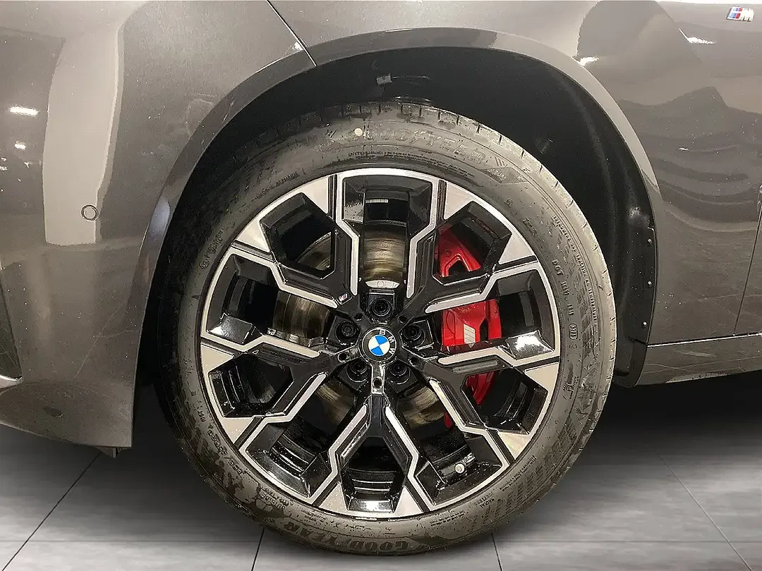 BMW X3 - Thumbnail 6