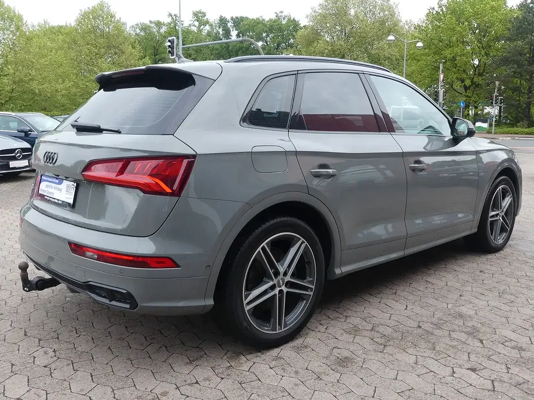 Audi SQ5 - Thumbnail 5