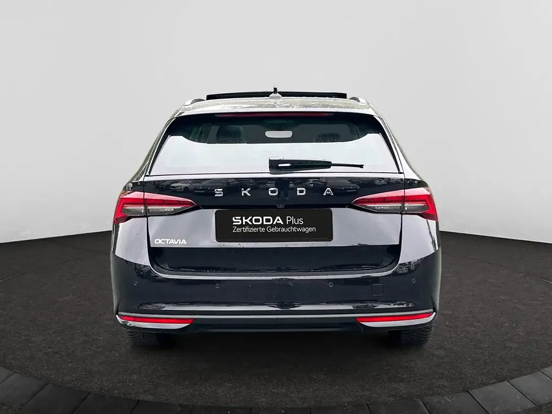 Skoda Octavia - Thumbnail 4
