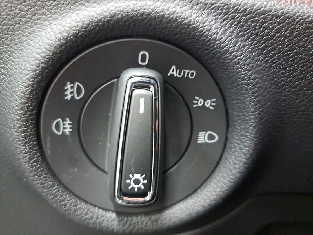 Skoda Scala - Thumbnail 10