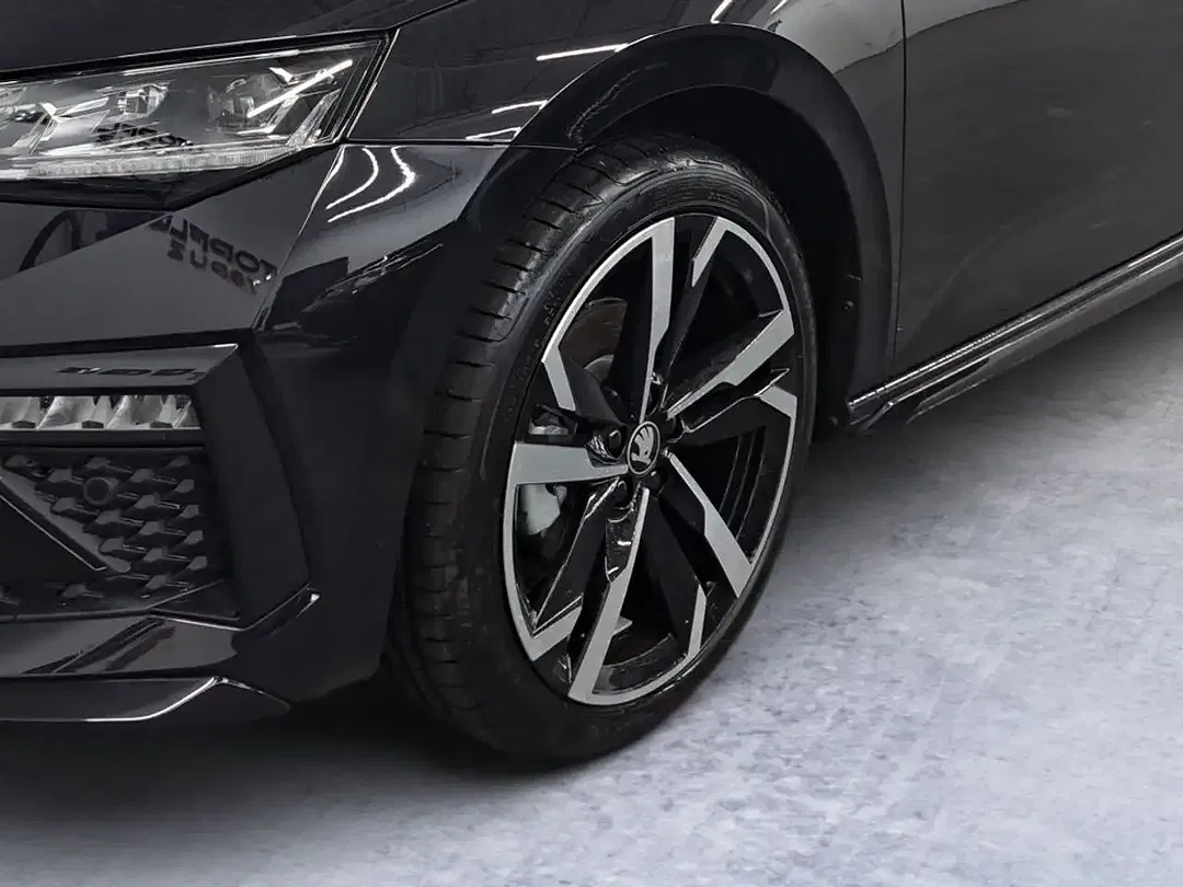 Skoda Scala - Thumbnail 6