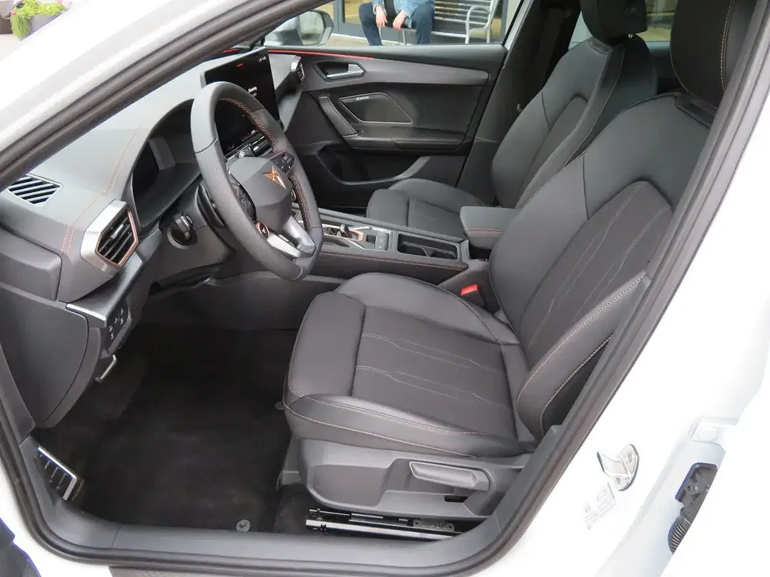 CUPRA Leon - Thumbnail 11