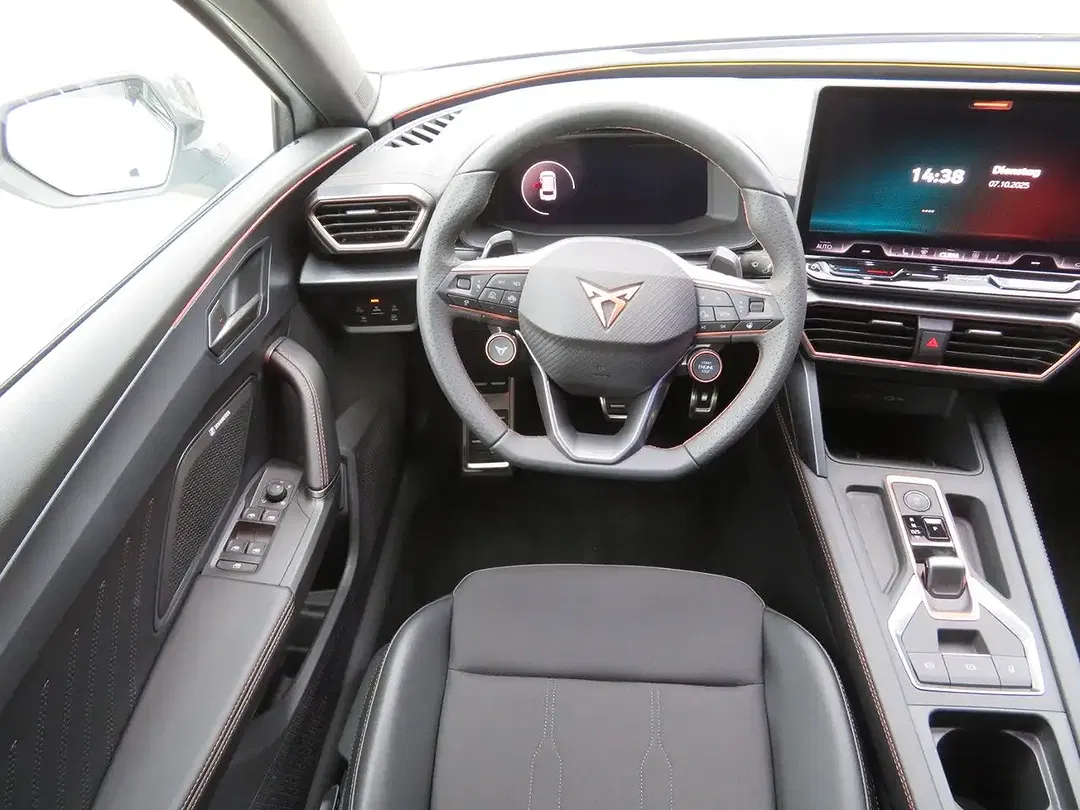 CUPRA Leon - Thumbnail 12