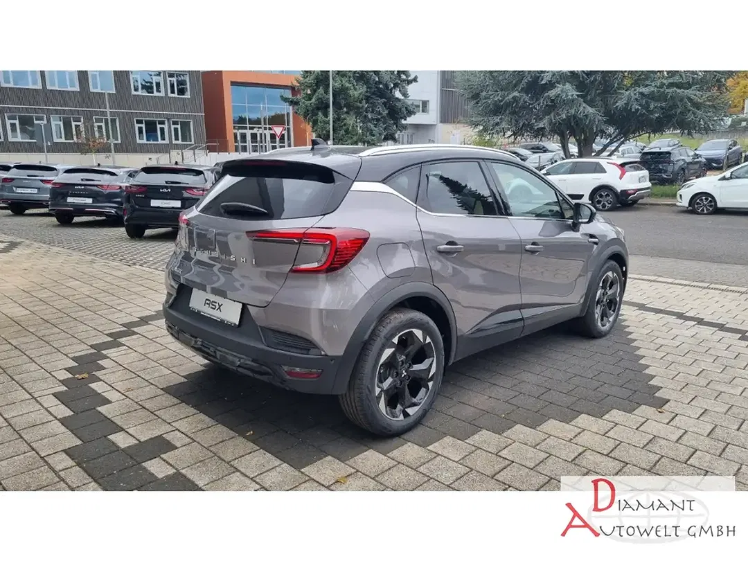 Mitsubishi ASX - Thumbnail 3