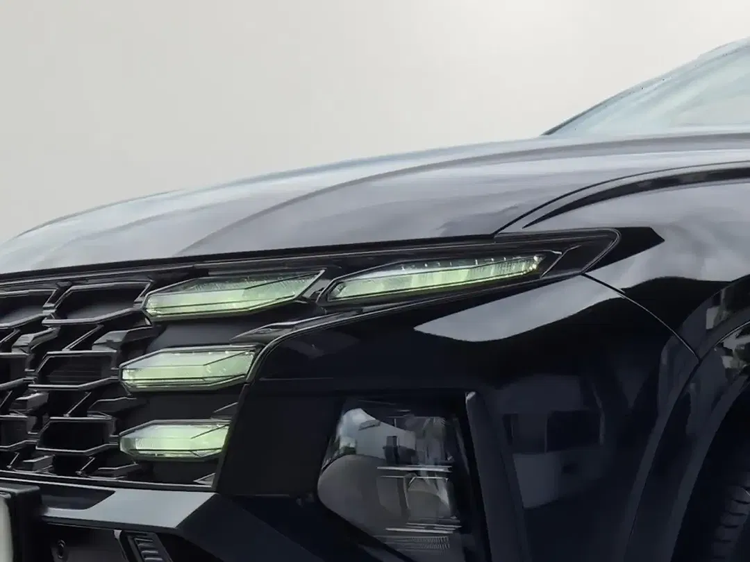 Hyundai TUCSON - Thumbnail 5