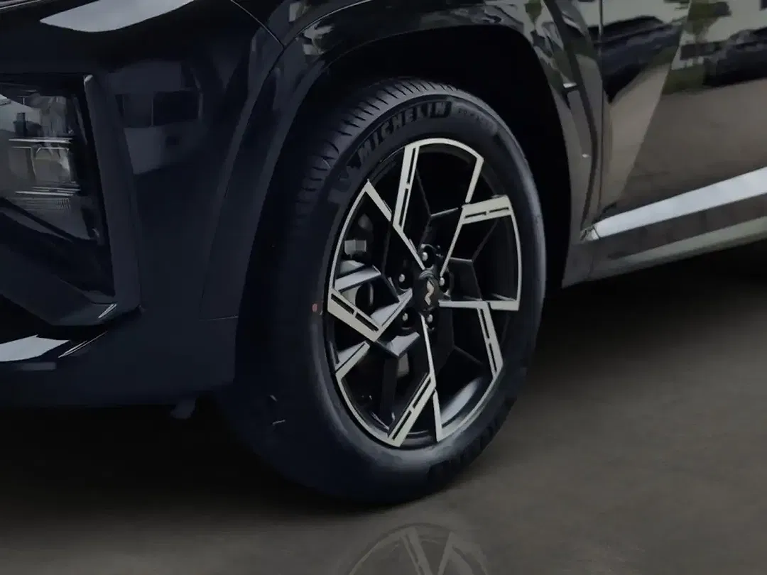 Hyundai TUCSON - Thumbnail 7
