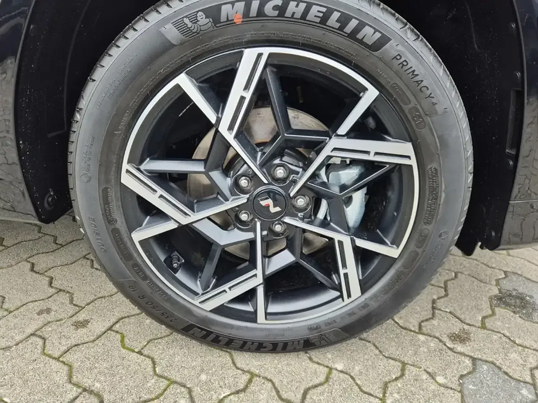 Hyundai TUCSON - Thumbnail 8