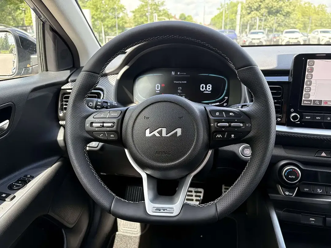 Kia Stonic - Thumbnail 8
