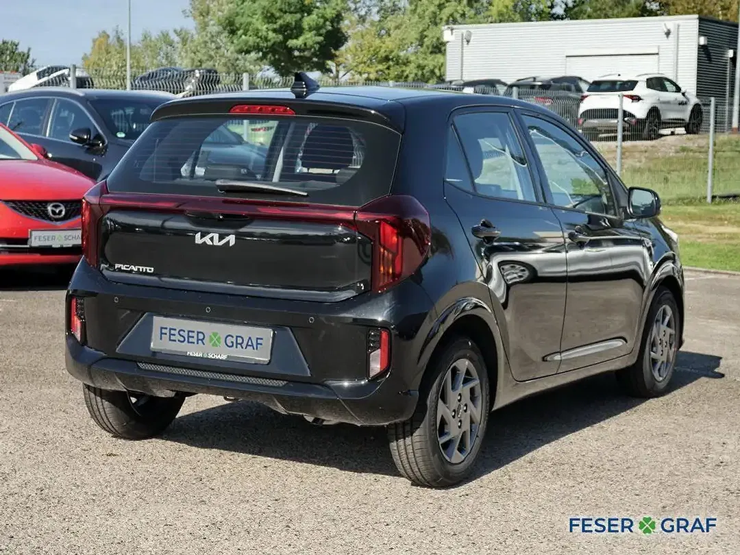 Kia Picanto - Thumbnail 2