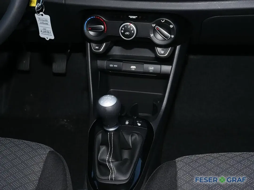 Kia Picanto - Thumbnail 8