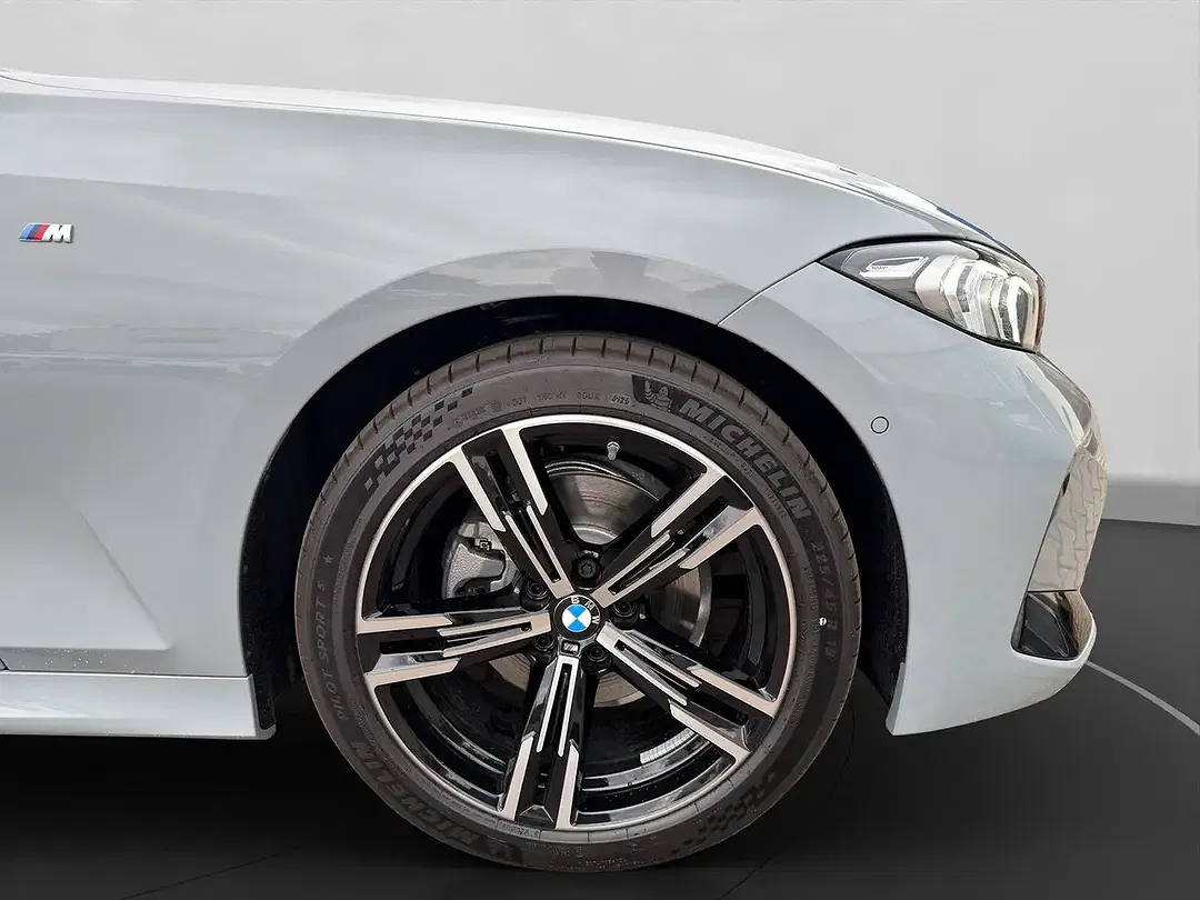 BMW 320 - Thumbnail 11