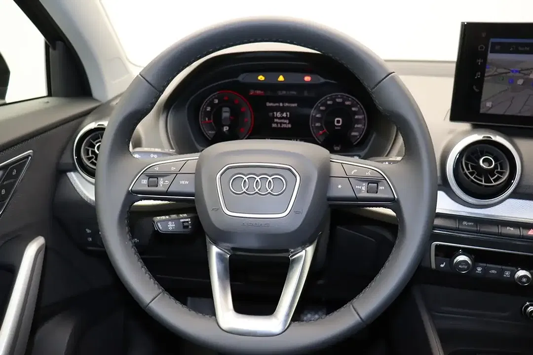 Audi Q2 - Thumbnail 15