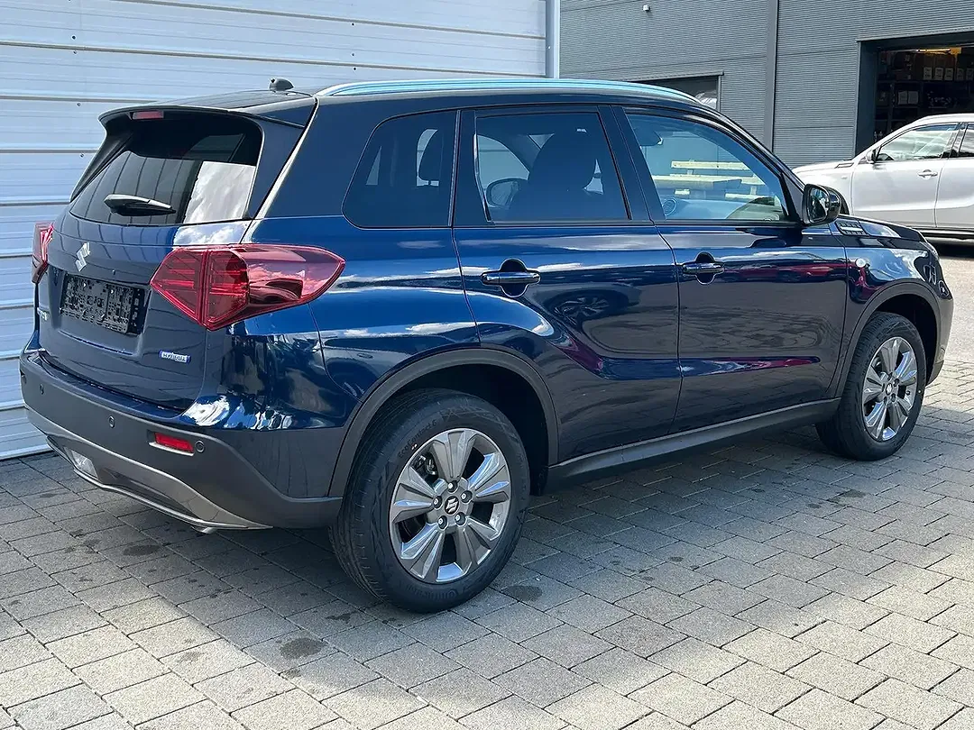 Suzuki Vitara - Thumbnail 4