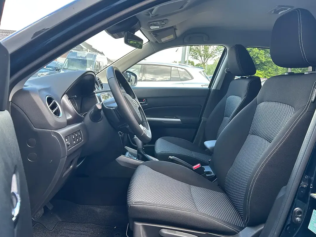Suzuki Vitara - Thumbnail 7