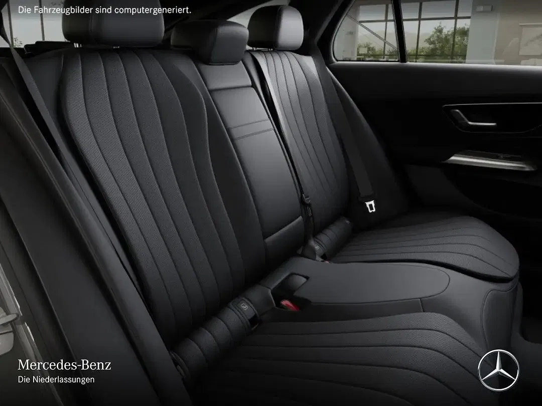 Mercedes-Benz E 300 - Thumbnail 11