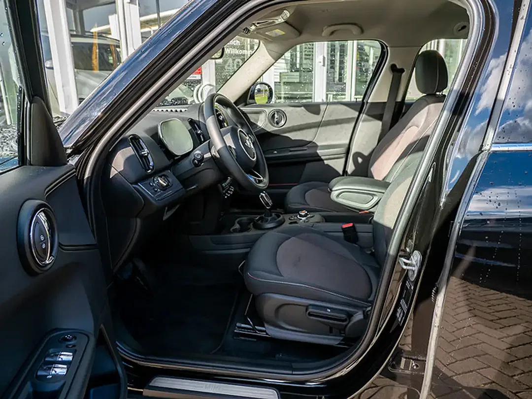 MINI One Countryman - Thumbnail 7