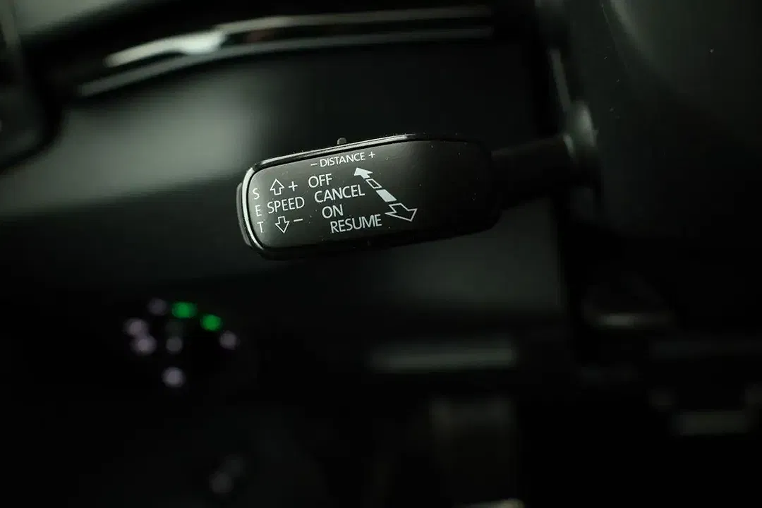 Skoda Karoq - Thumbnail 10
