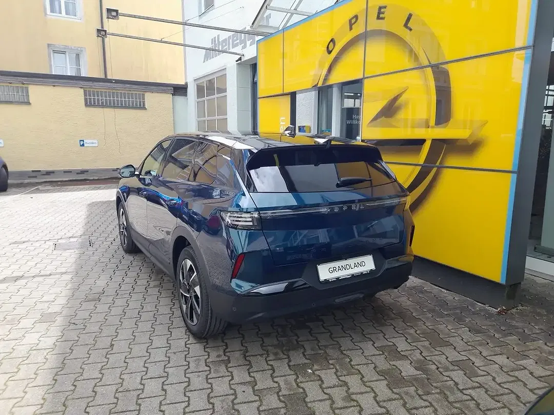 Opel Grandland - Thumbnail 5