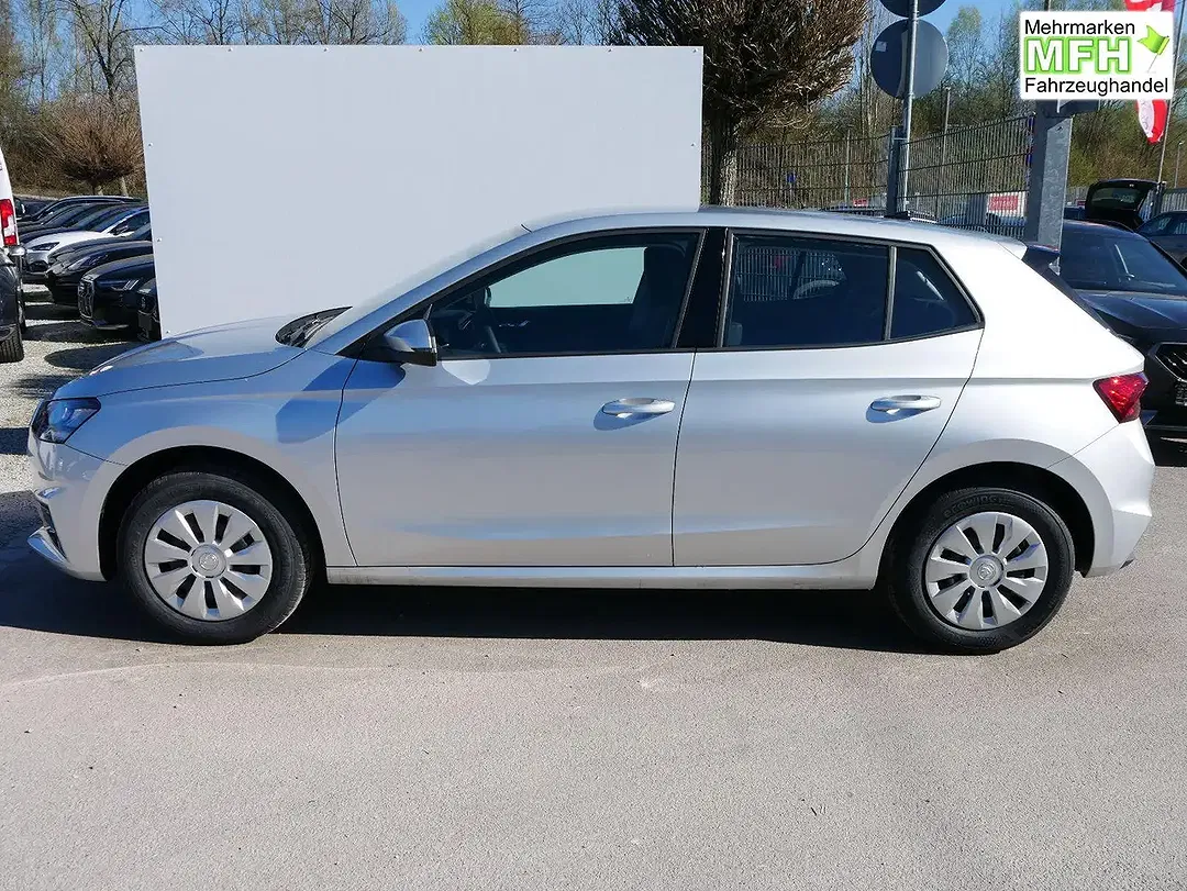 Skoda Fabia - Thumbnail 4