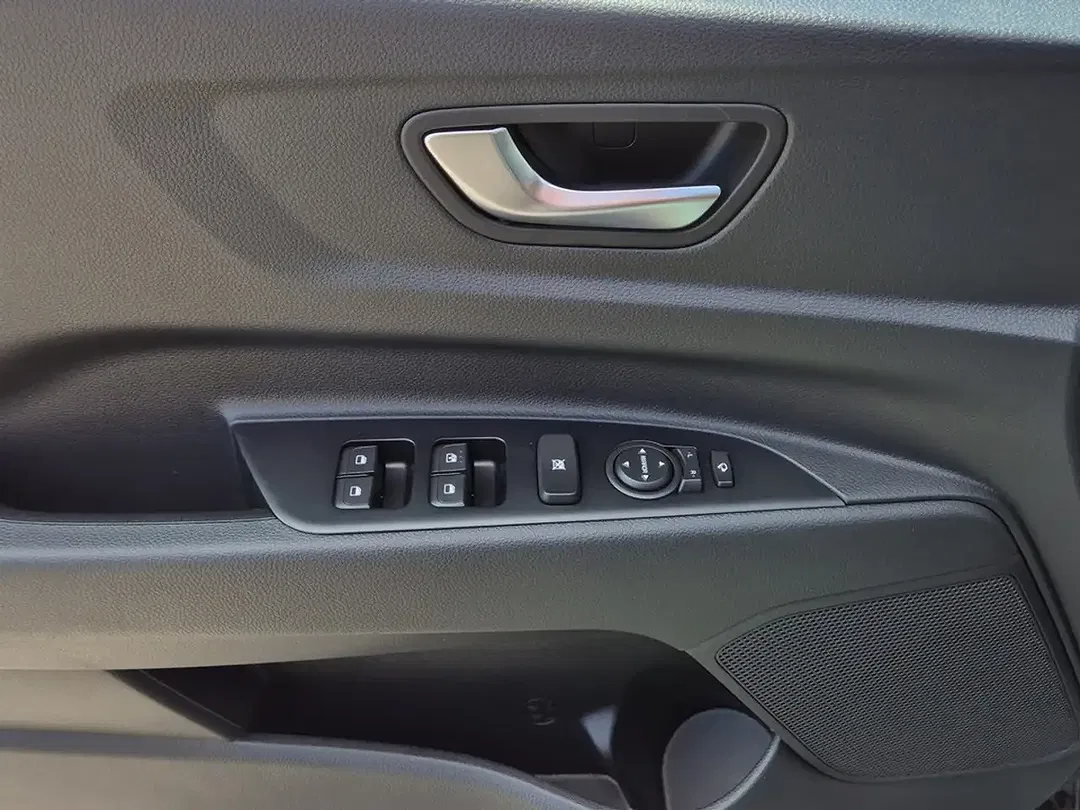 Kia Stonic - Thumbnail 7